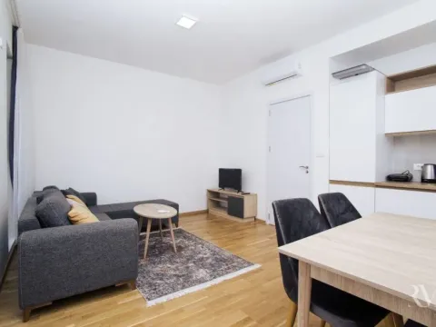 Sale, one bedroom apartment, 53m², Tivat, Crna Gora - image 2