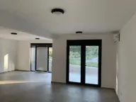 Izdavanje, poslovni prostor, 70m², Gradiošnica, Tivat - image 5