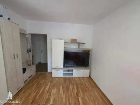Prodaja, trosoban stan, 65m², Zemun Sve Podlokacije, Beograd - image 4