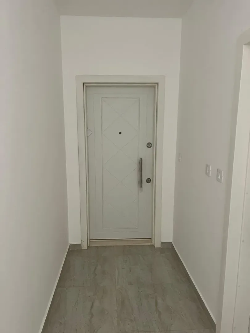 Prodaja, trosoban stan, 130m², Centar, Budva