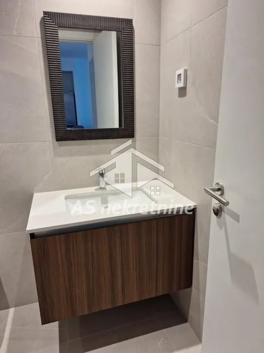 Prodaja, dvosoban stan, 54m², Savski Venac, Beograd