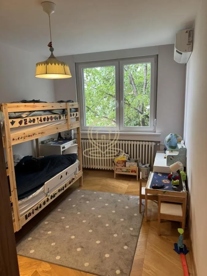 Rent, three bedroom apartment, 76m², Vračar Hram, Vračar Sve Podlokacije