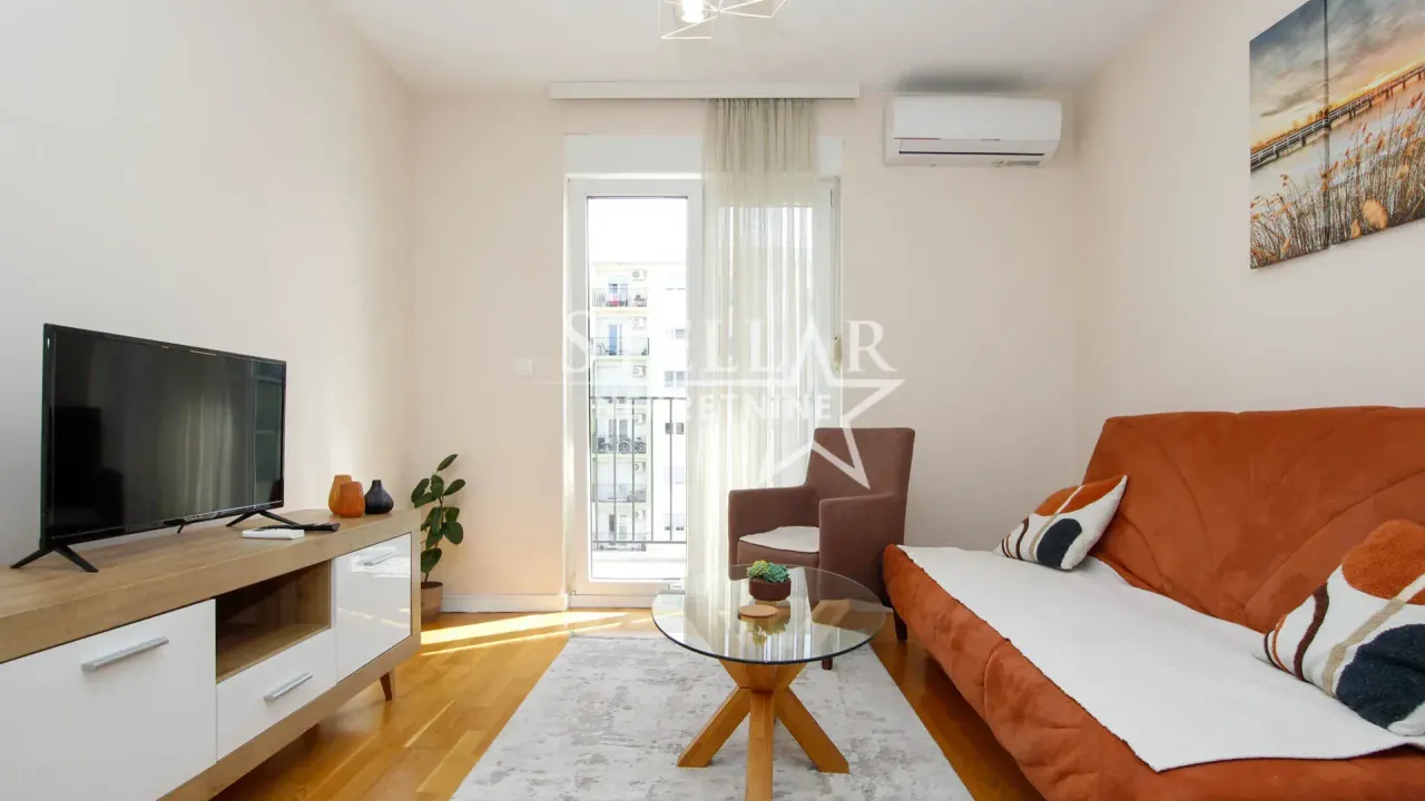 Izdavanje, jednosoban stan, 40m², Tuški Put, Podgorica