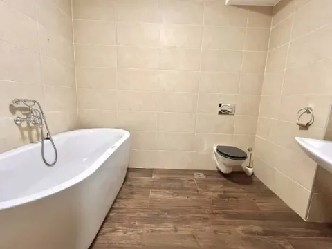 Izdavanje, stan, 111m², Vračar Hram, Vračar Sve Podlokacije - image 6