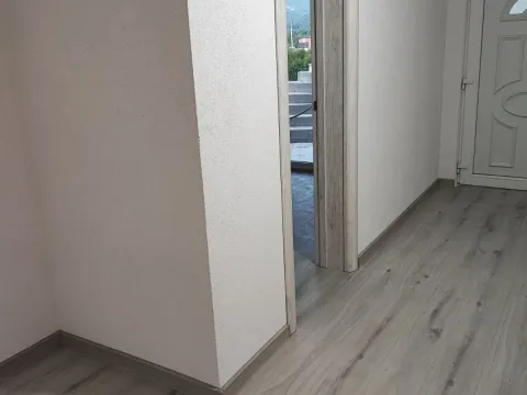 Prodaja, stan, 65m², Bar, Crna Gora - image 8