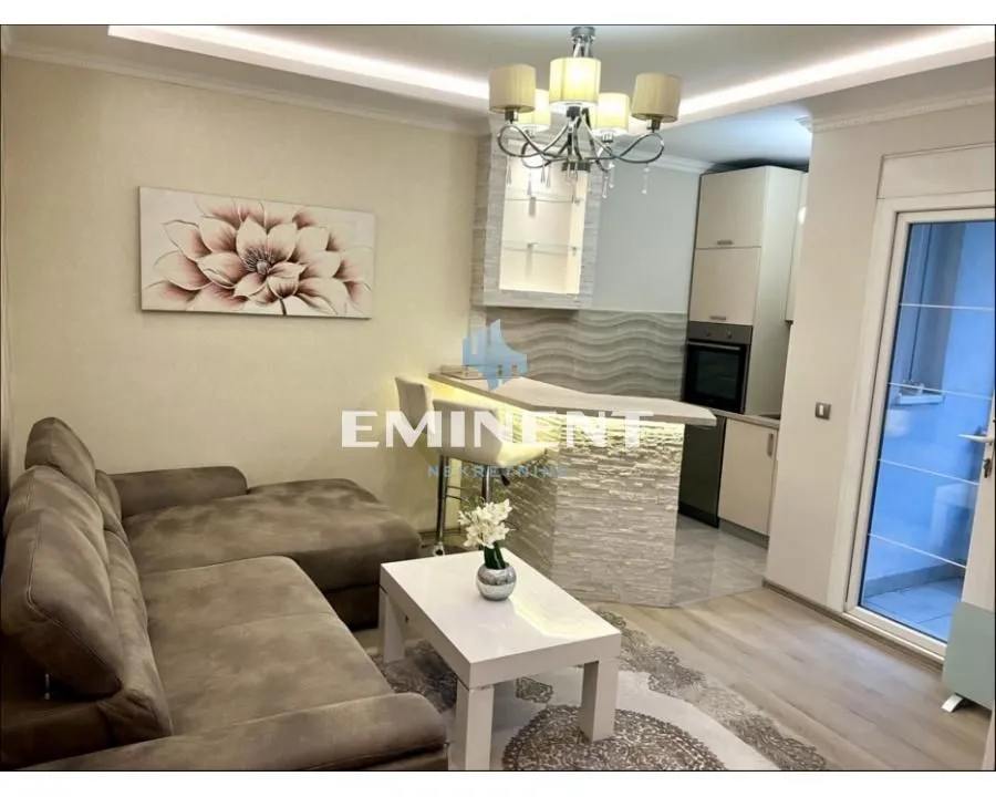 Rent, two bedroom apartment, 45m², Stari Grad, Beograd