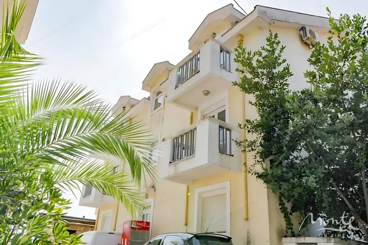 Sale, office space, 534m², Đenovići, Herceg Novi