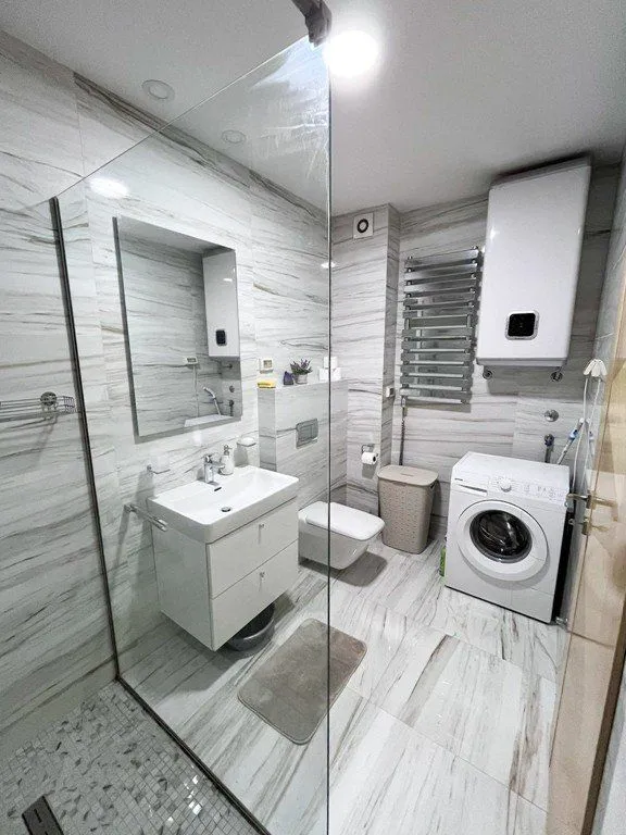 Izdavanje, jednosoban stan, 51m², Momišići, Podgorica