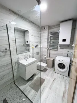 Izdavanje, jednosoban stan, 51m², Momišići, Podgorica - image 5