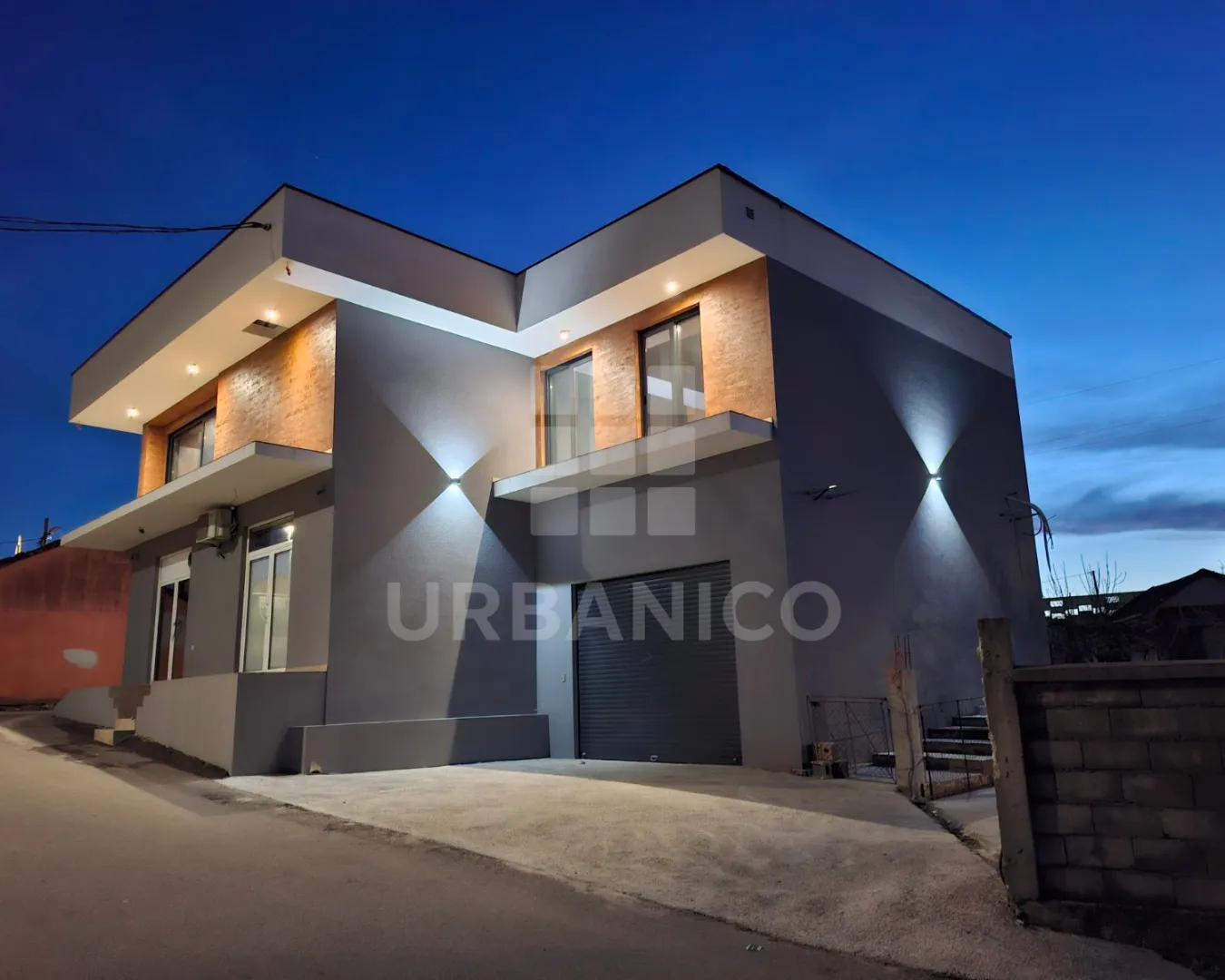 Izdavanje, poslovni prostor, 35m², Zlatica, Podgorica