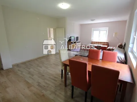 Izdavanje, kuća, 130m², Polje, Bar - image 4