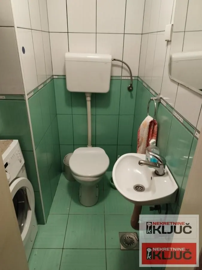 Prodaja, trosoban stan, 83m², Nova Detelinara, Novi Sad Sve Podlokacije