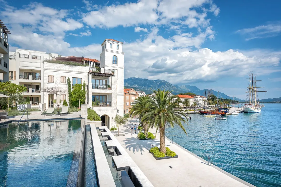 Sale, two bedroom apartment, 69m², Porto Montenegro, Tivat