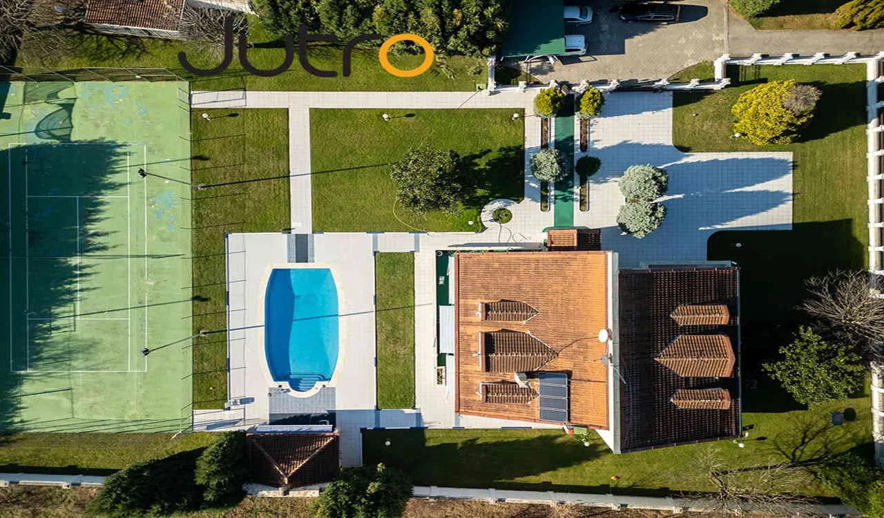 Rent, house, 930m², Tološi, Podgorica