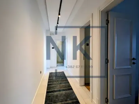Izdavanje, trosoban stan, 97m², 1 maj, Podgorica - image 13