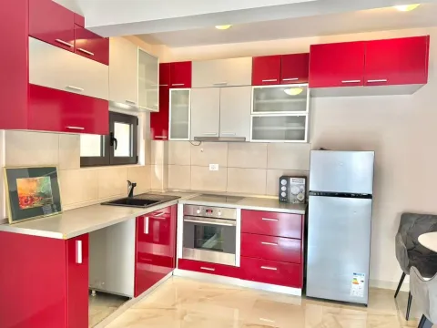 Rent, two bedroom apartment, 75m², Centar, Budva - image 6