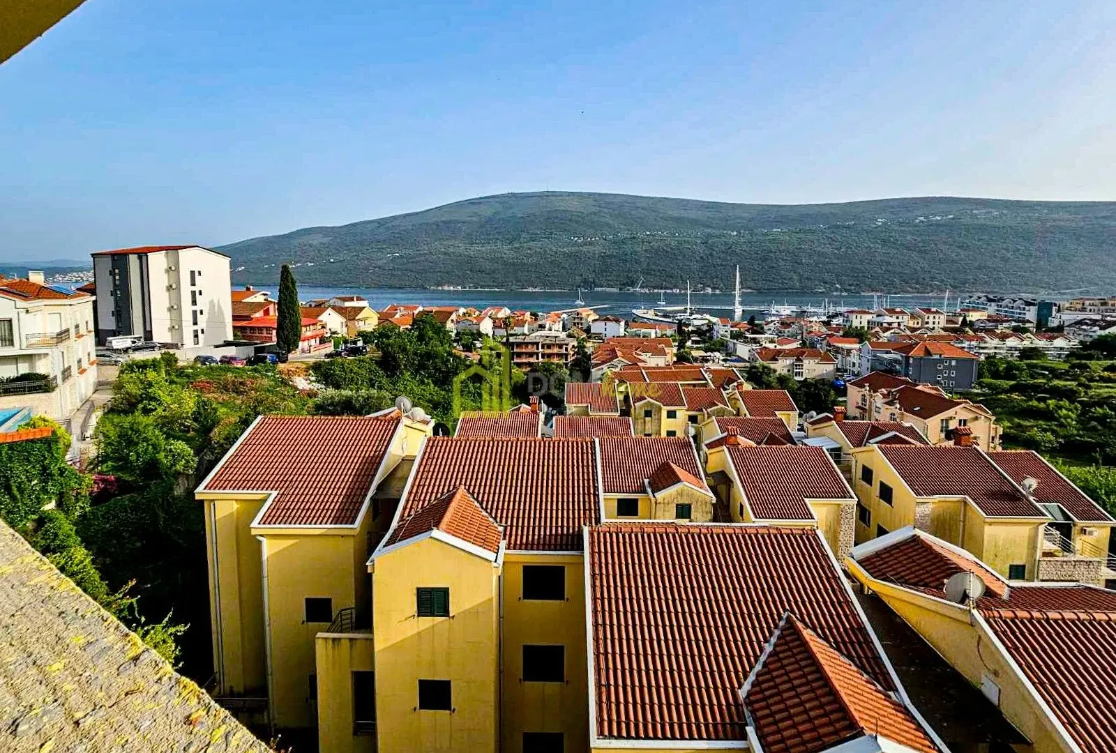 Prodaja, jednosoban stan, 45m², Đenovići, Herceg Novi