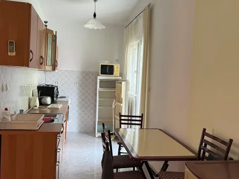 Izdavanje, dvosoban stan, 70m², Ilino, Bar - image 3