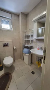 Izdavanje, jednosoban stan, 46m², Rozino, Budva - image 6
