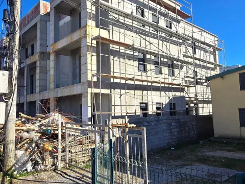 Prodaja, trosoban stan, 112m², Kruševac, Podgorica - image 6