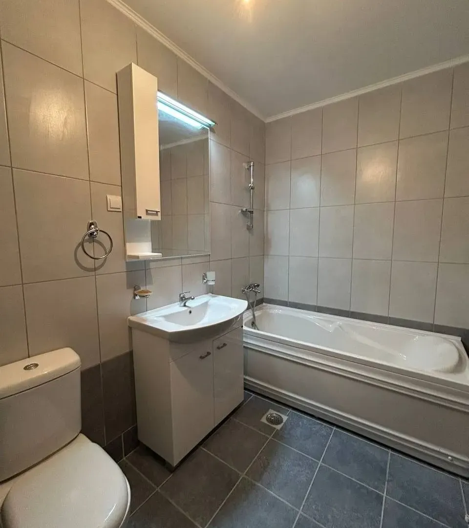 Prodaja, jednosoban stan, 85m², Petrovac, Budva