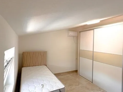 Rent, two bedroom apartment, 125m², Momišići, Podgorica - image 4