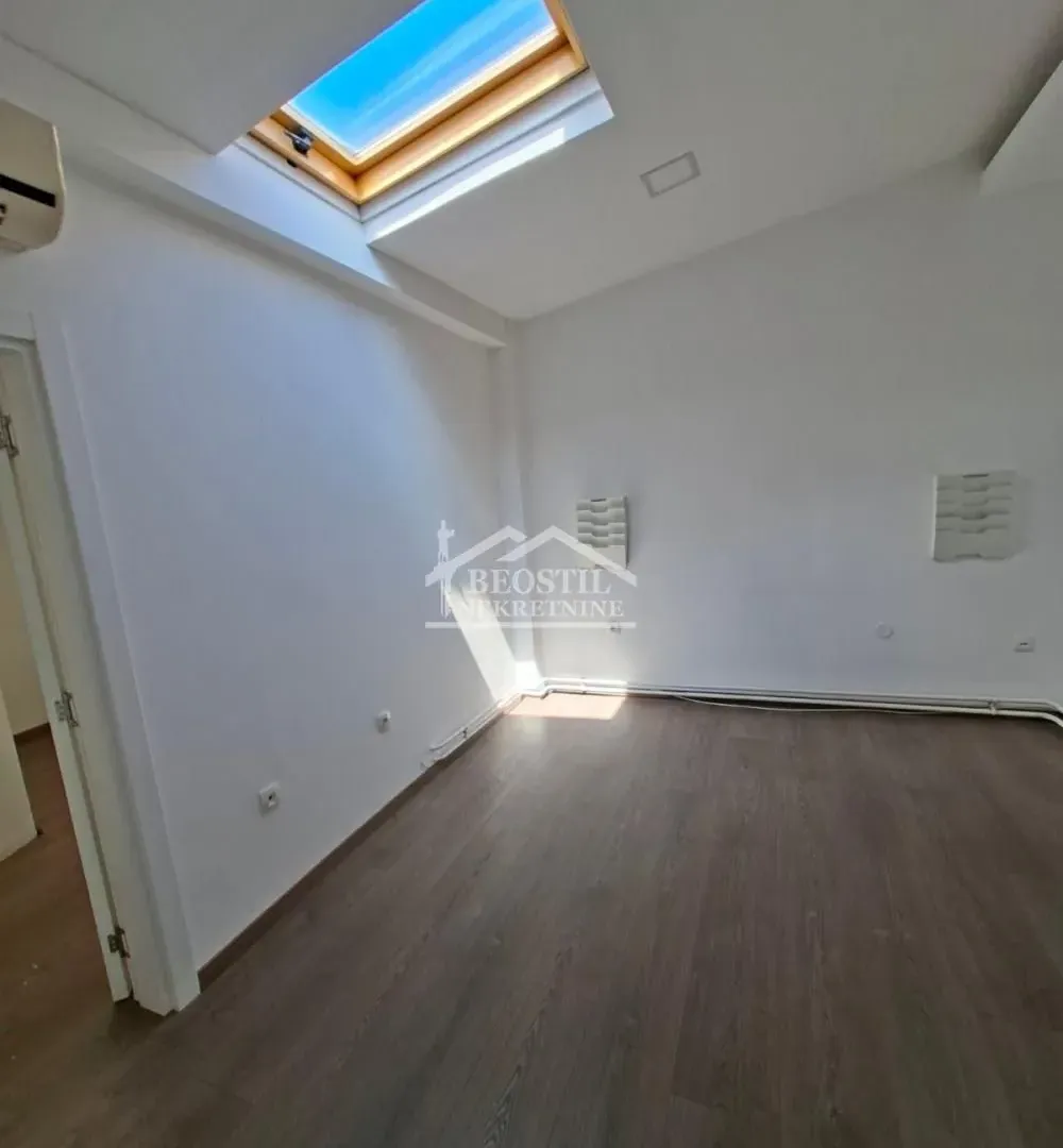 Rent, office space, 85m², Stari Grad, Beograd