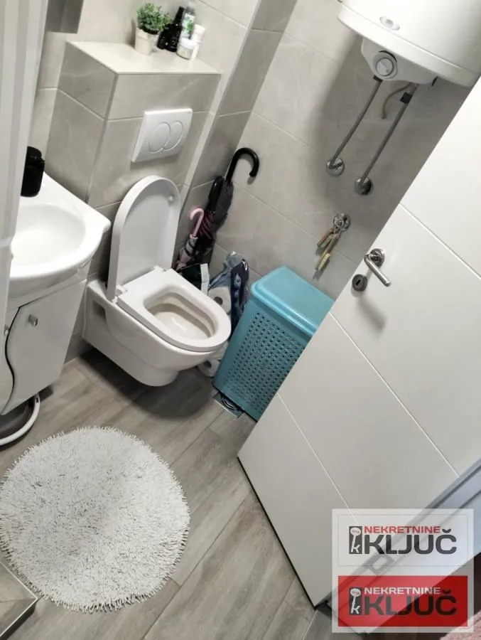 Prodaja, jednosoban stan, 41m², Bulevar Evrope, Novi Sad Sve Podlokacije