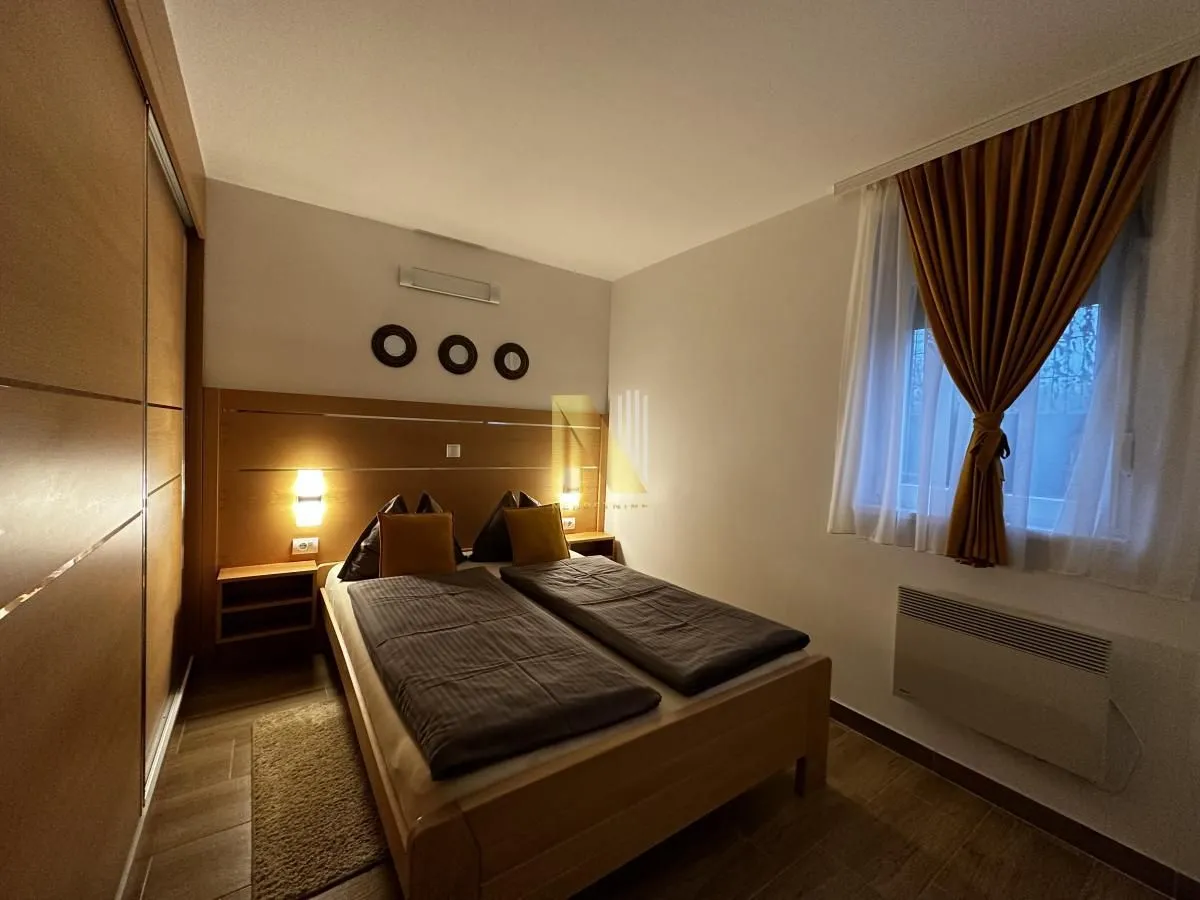 Sale, office space, 396m², Banja Vrdnik, Irig