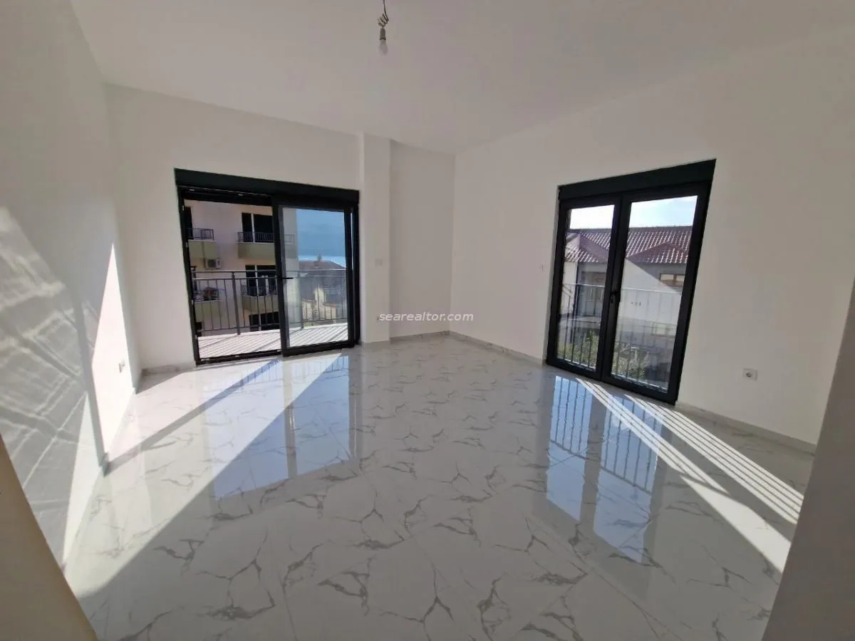 Prodaja, jednosoban stan, 47m², Đenovići, Herceg Novi