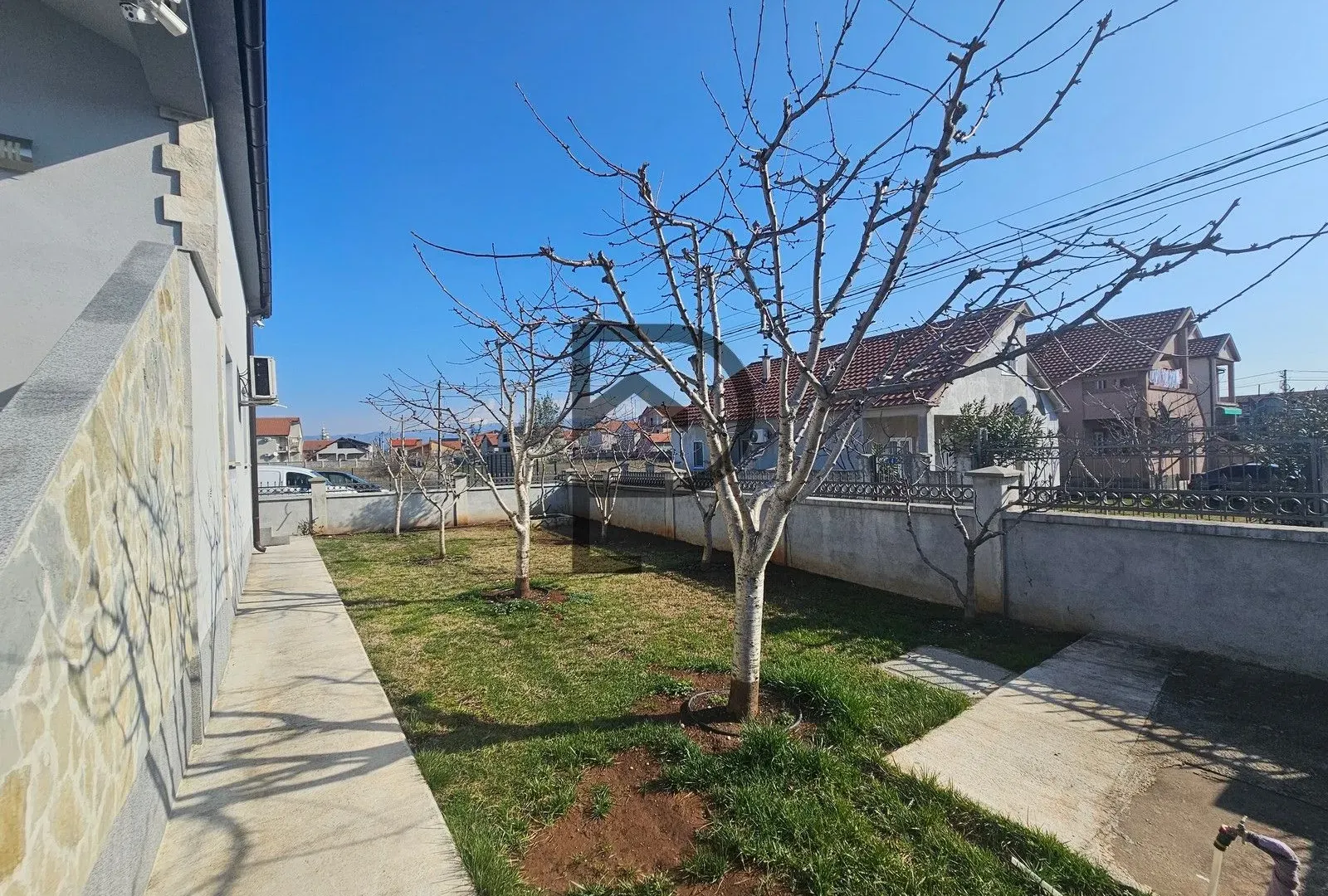 Sale, house, 200m², Podgorica, Crna Gora