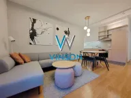 Izdavanje, jednosoban stan, 46m², Centar, Novi Sad