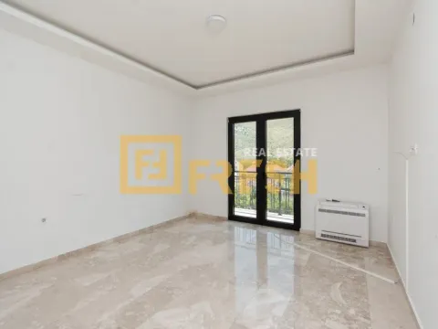 Rent, office space, 500m², Tuzi, Podgorica - image 15