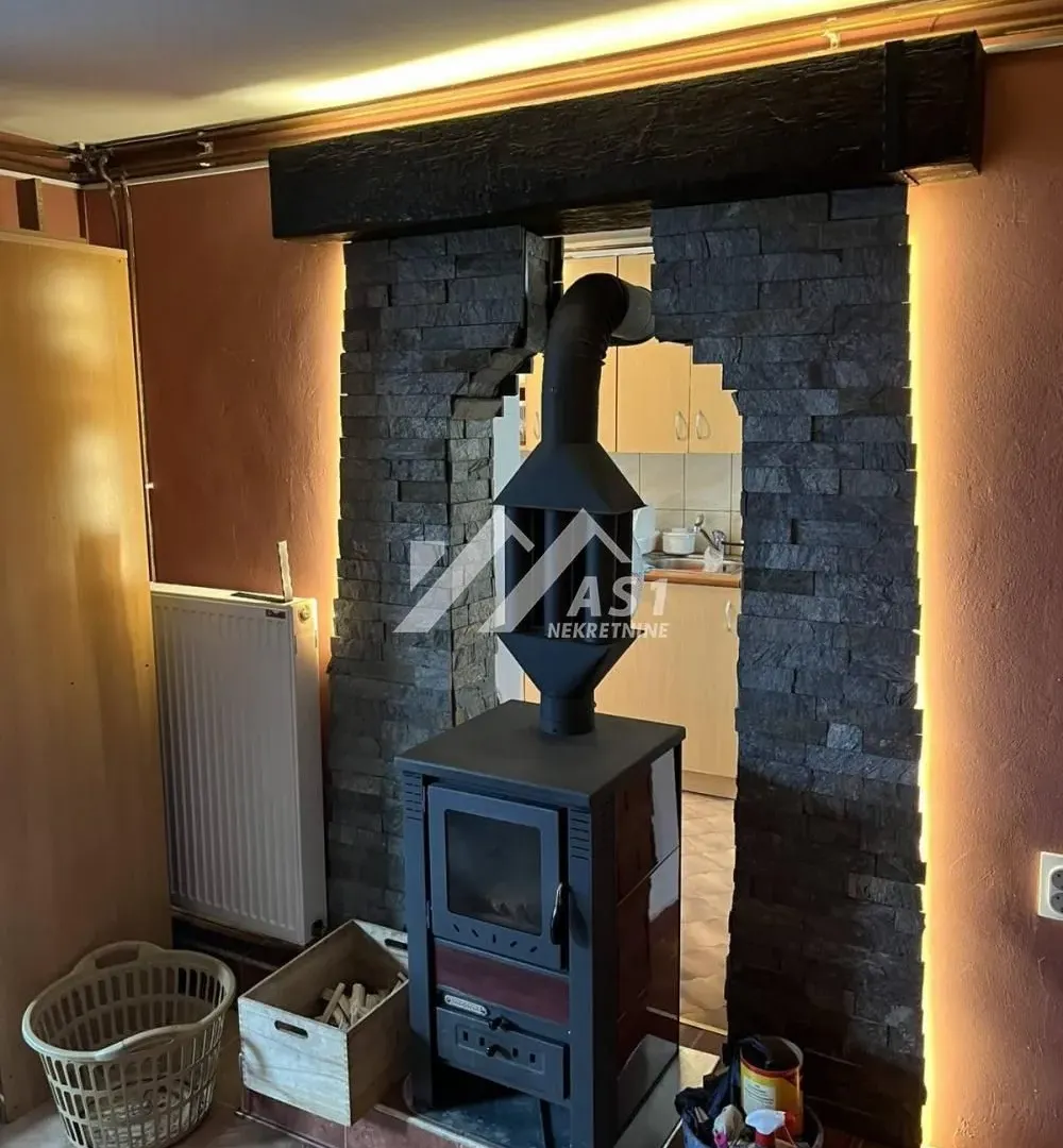 Izdavanje, kuća, 80m², Sremska Kamenica, Petrovaradin
