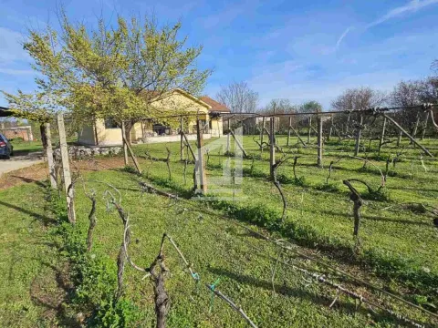 Rent, house, 128m², Podgorica, Crna Gora - image 9