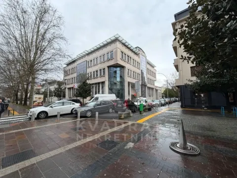 Rent, office space, 67m², Centar, Podgorica - image 2