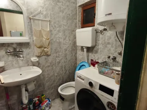 Rent, two bedroom apartment, 44m², Vojna Bolnica, Niš - image 12