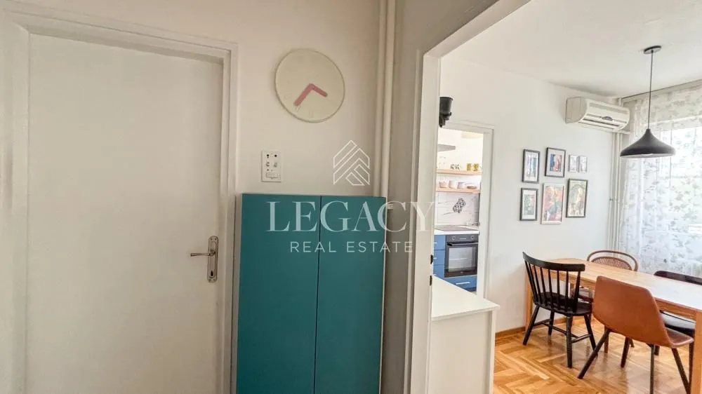 Izdavanje, jednosoban stan, 35m², Zemun Sve Podlokacije, Beograd