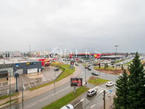 Rent, three bedroom apartment, 87m², Zabjelo, Podgorica - image 14