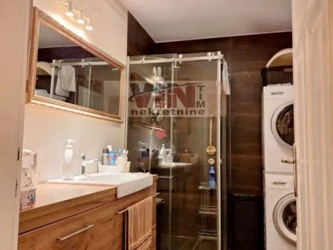 Prodaja, kuća, 500m², Jajinci, Voždovac Sve Podlokacije - image 7