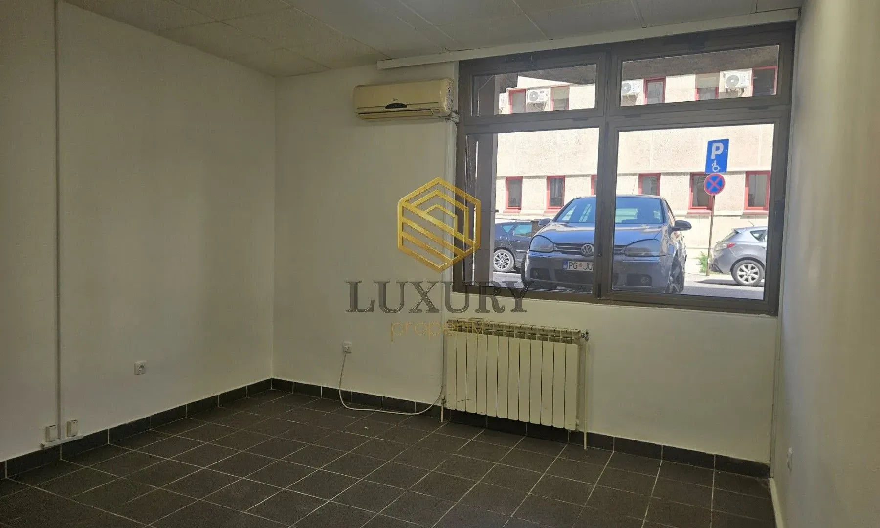Sale, office space, 191m², Ljubović, Podgorica