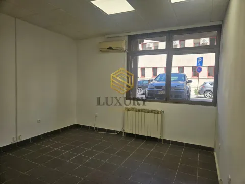Sale, office space, 191m², Ljubović, Podgorica - image 8