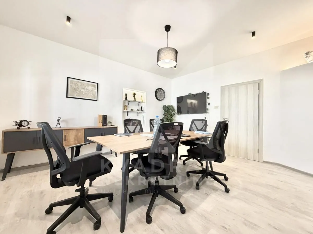 Rent, office space, 60m², Stari Aerodrom, Podgorica