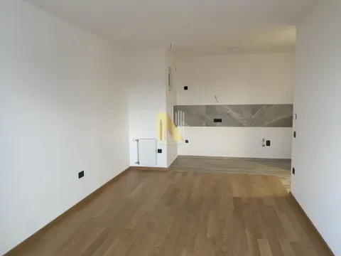 Izdavanje, dvosoban stan, 44m², Grbavica, Novi Sad Sve Podlokacije - image 2