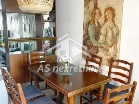 Izdavanje, četvorosoban stan, 93m², Cvetni Trg, Vračar Sve Podlokacije - image 5