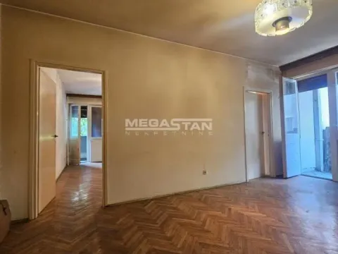 Sale, three bedroom apartment, 77m², Palilula Sve Podlokacije, Beograd - image 4