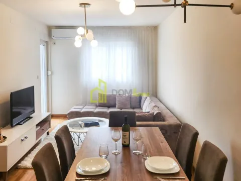 Rent, one bedroom apartment, 43m², Podgorica, Crna Gora - image 5