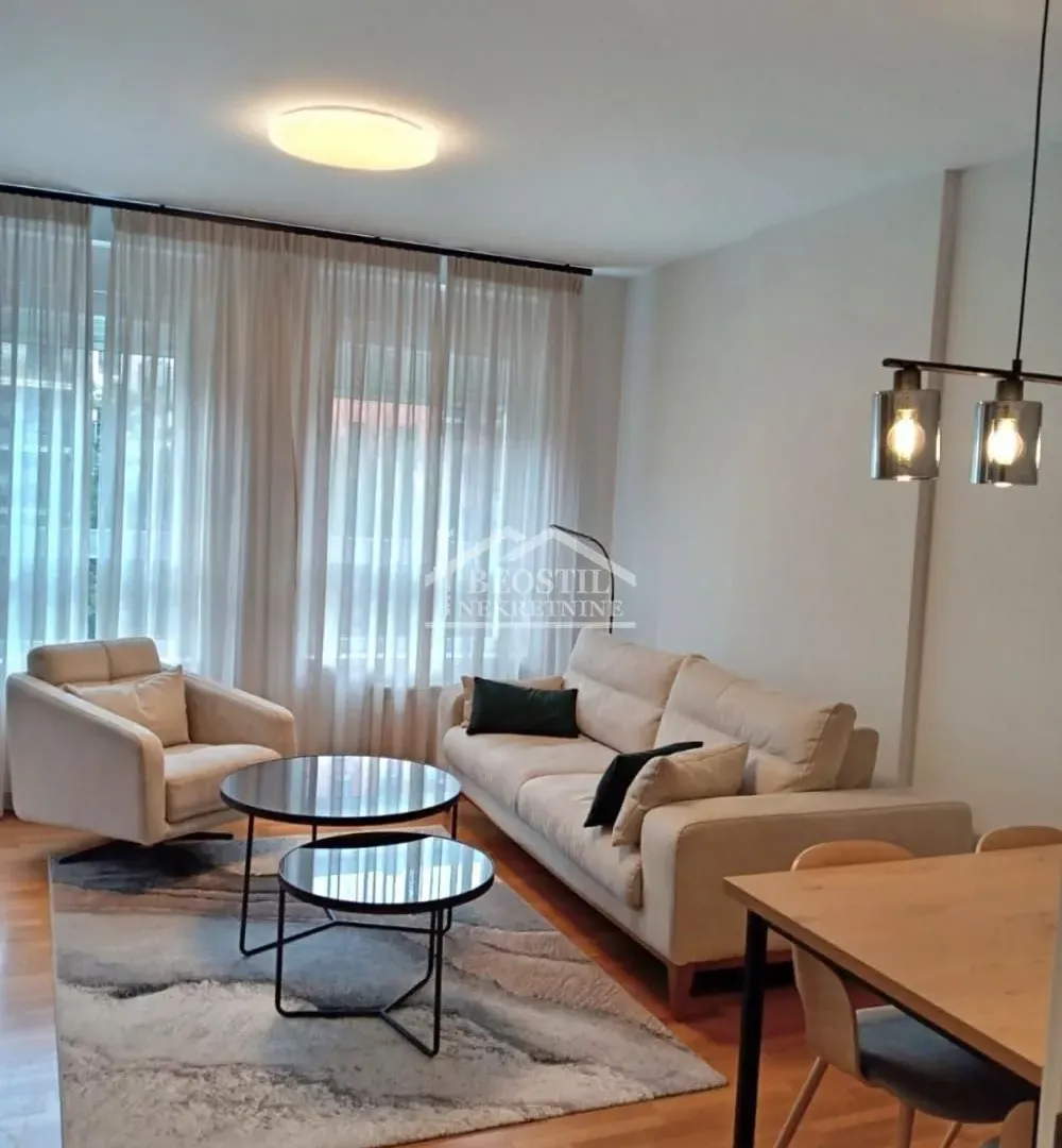 Prodaja, trosoban stan, 81m², Novi Beograd Sve Podlokacije, Beograd