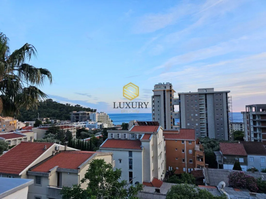 Rent, one bedroom apartment, 41m², Petrovac, Budva