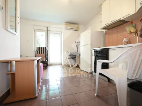 Izdavanje, garsonjera, 25m², Preko Morače, Podgorica - image 3